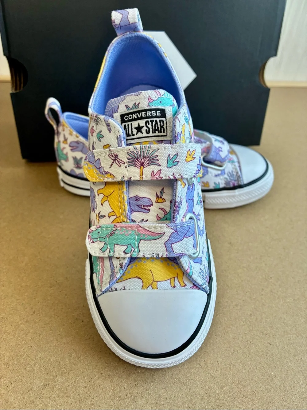 Converse new box